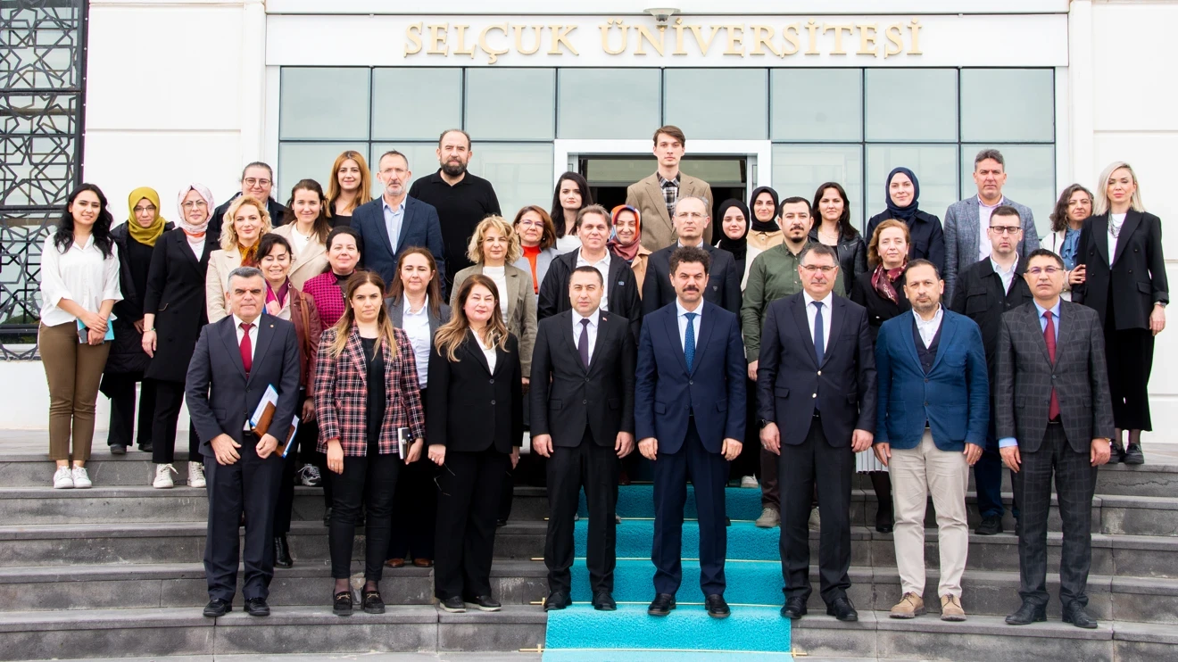 Selçuk Üniversitesi Kalite Komisyonu Toplantısı Üst Yönetim Katılımıyla Gerçekleştirildi
